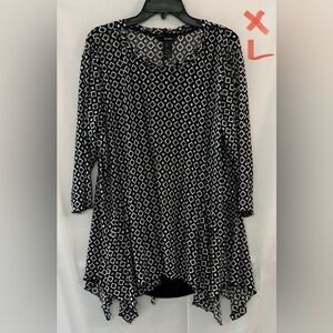 Ali Miles Monochrome Geometric Patterned Dress